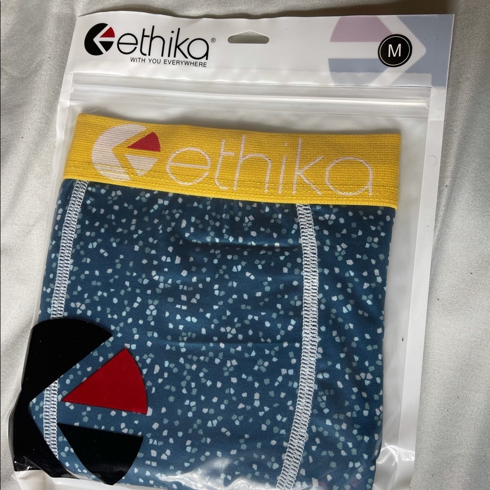 ethika Men (M)